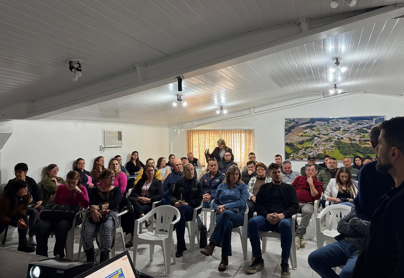 Transparência e participação marcam a audiência da LOA 2026 em Sertão Santana