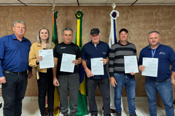 gricultores de Sertão Santana formalizam contratos do Programa Mais Água Mais Renda