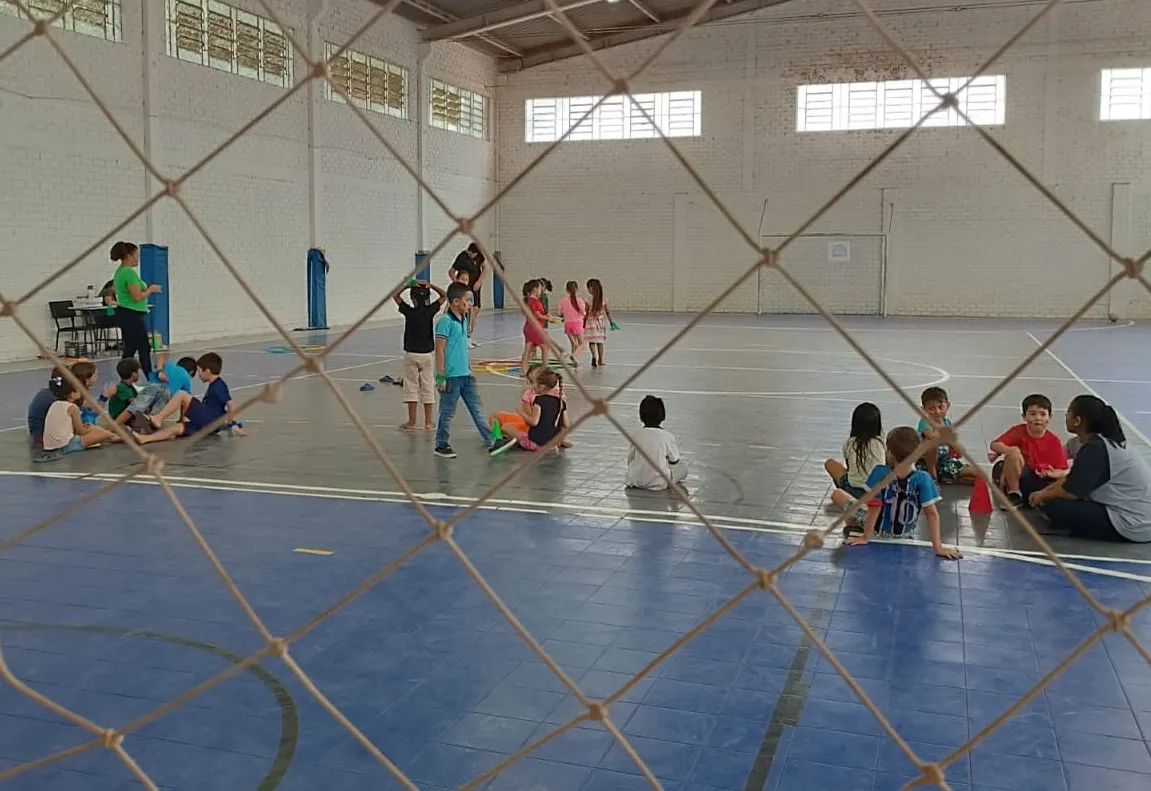 Gincana e torneio marcam comemorações na Escola Ruy Ramos